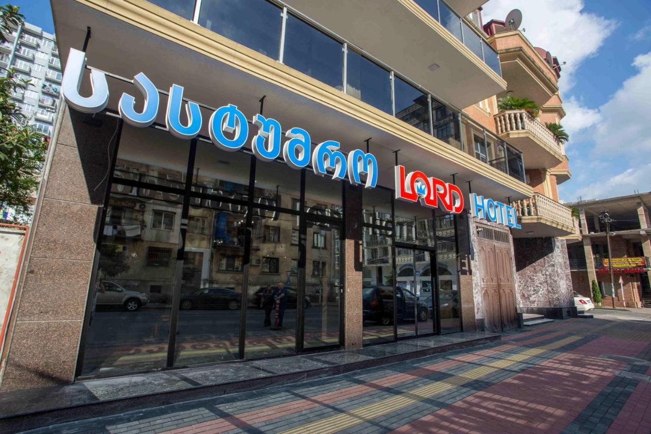 Hotel Lord Batumi Esterno foto